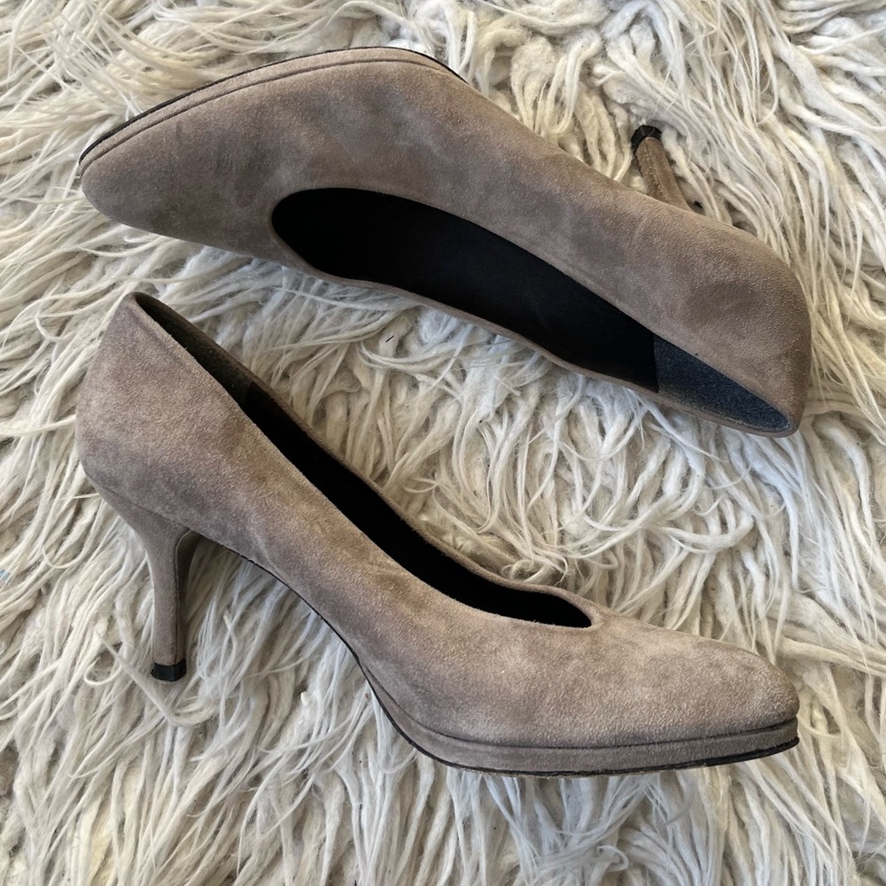 Stuart Weitzman Platswoon Grey Suede Platform Pointed Toe Pump Heel EUC Size 7.5
